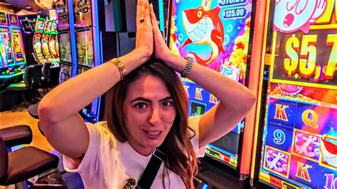 BIGGEST JACKPOT Ever Witnessed on YT on Sharks Lock!.
